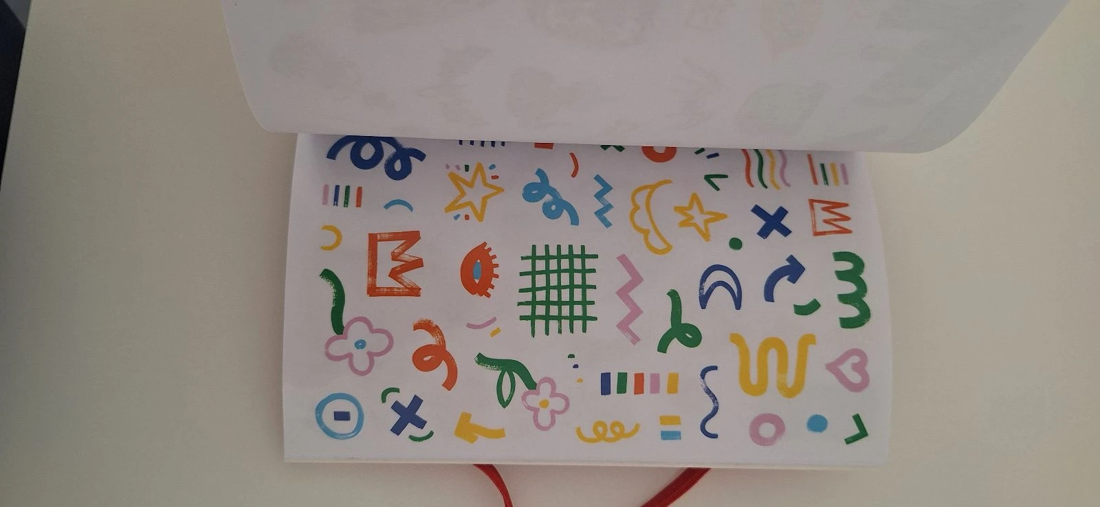 Livre autocolante – photo 4